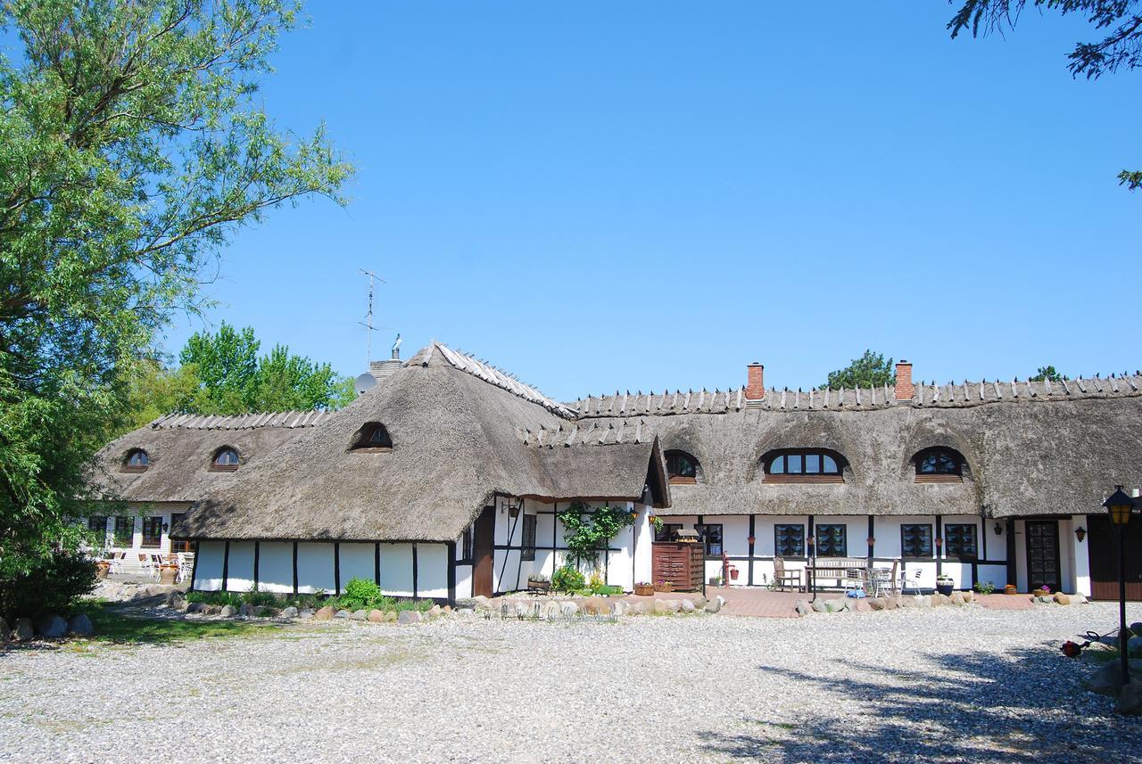Hotel Den Gamle Digegaard à Dannemare Extérieur photo